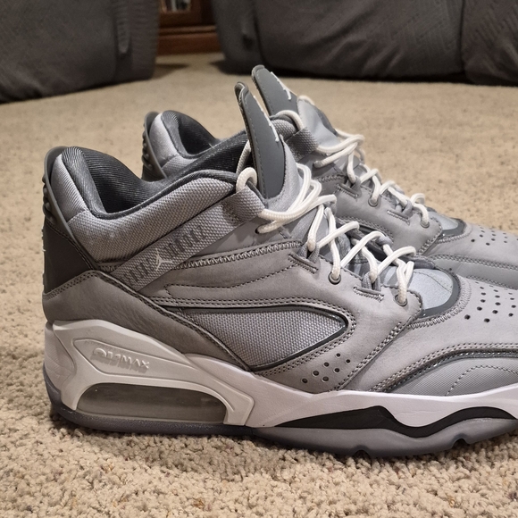 Jordan Point Lane - Picture 2 of 8